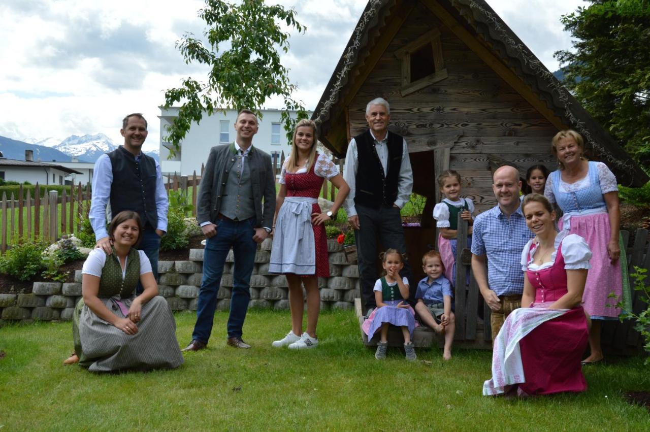 Hotel Landhaus Zillertal Fügen Exterior foto