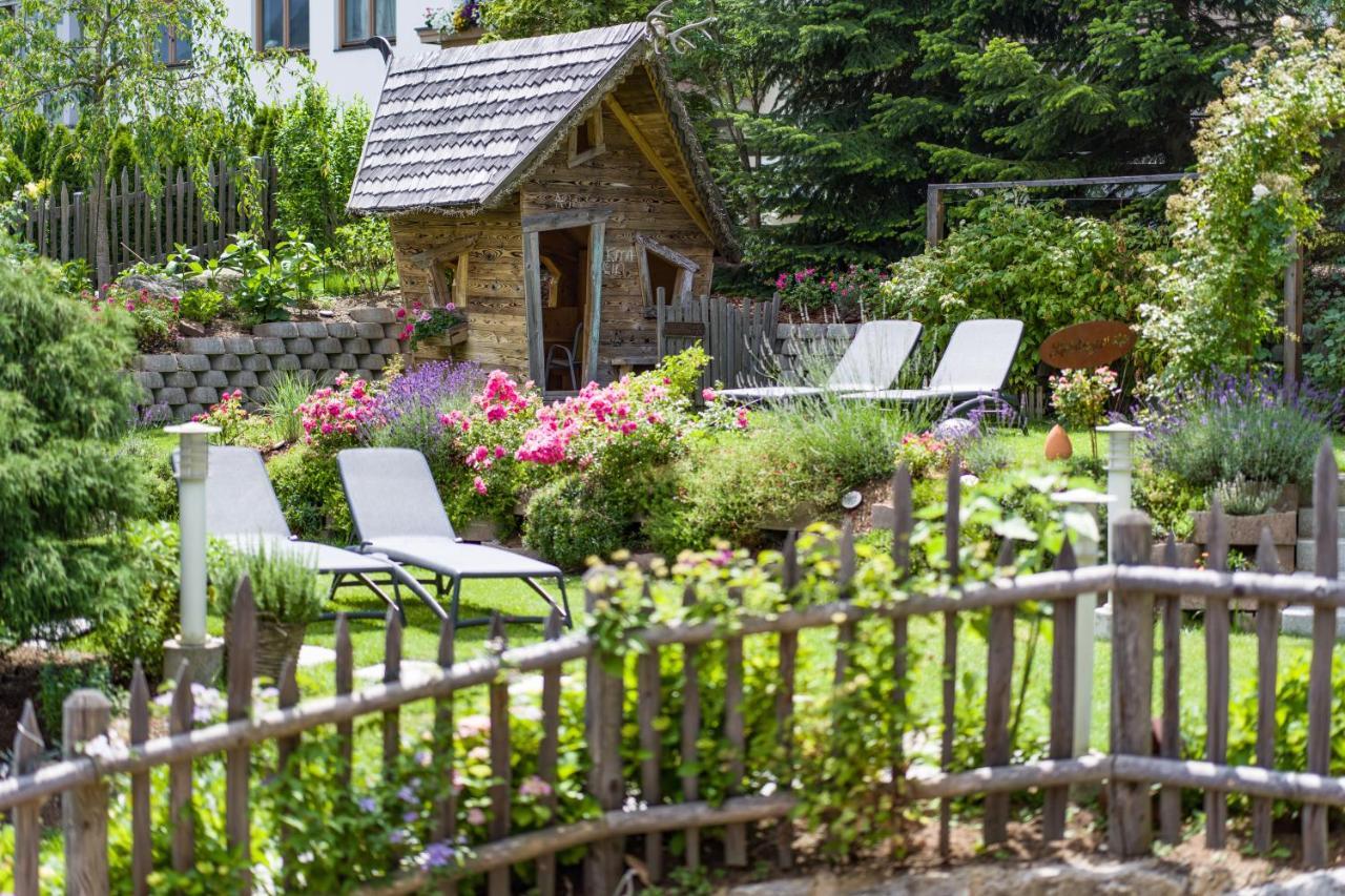 Hotel Landhaus Zillertal Fügen Exterior foto