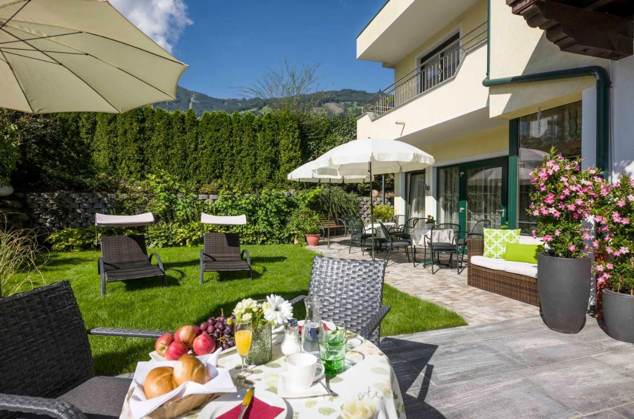 Hotel Landhaus Zillertal Fügen Exterior foto